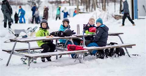 Bilde fra skibakken i Tveit